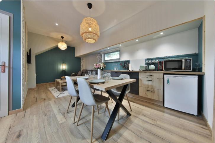 La Peniche De Fabrice Avec Jacuzzi Privatif Apartment Strasbourg Cameră foto